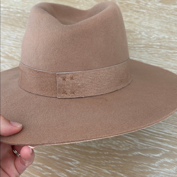 Gigi Pip Hat - Picture 2 of 7